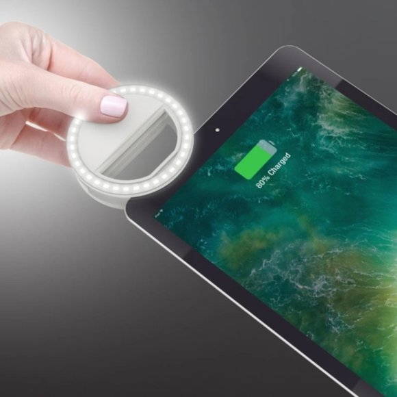 Soar Clip on Selfie Ring Light - Picture 7 of 14